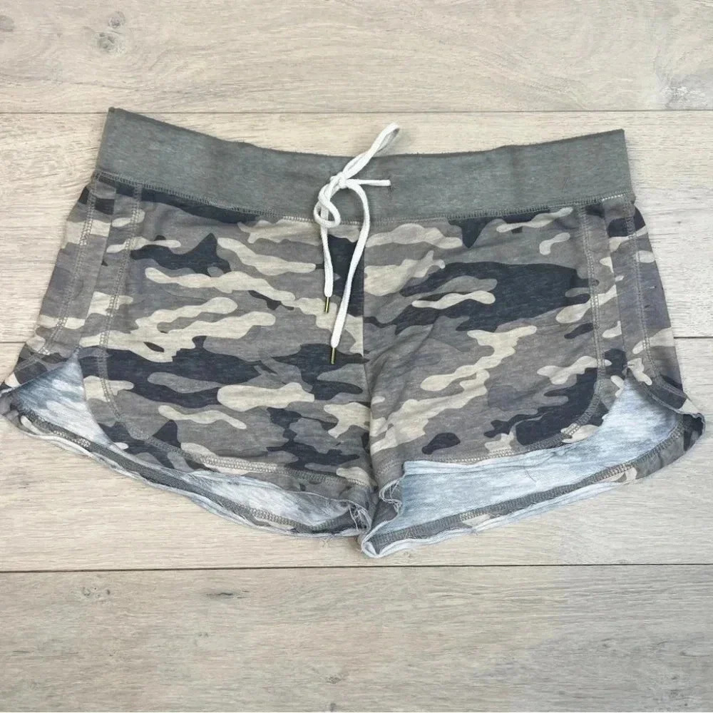 Honeydew Camouflage Shorts